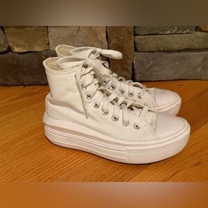 Converse white CTAS Move hi top platform sneakers size 5.5